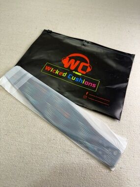 Wicked Cushions Silicone Headband for Audeze Maxwell 1 and 2 - NWT